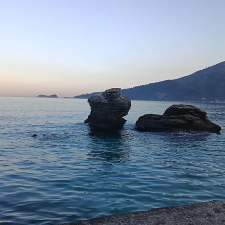 Maisonettes Athina *