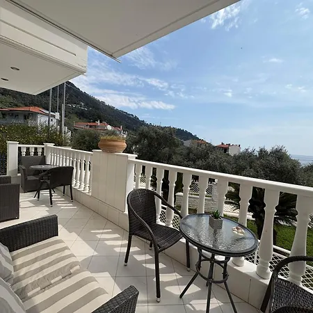 Maisonettes Athina * Chrisi Ammoudia