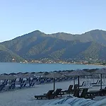 Maisonettes Athina Хриси-Амудия
